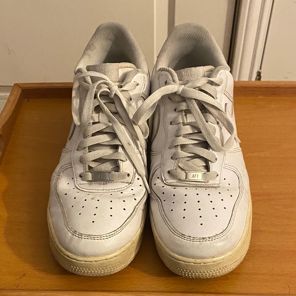 Men’s Size 12 Nike AF 1 White Sneakers - Picture 2 of 8